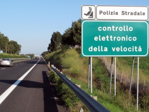 Tutor-Controllo-elettronico-della-velocit-300x225