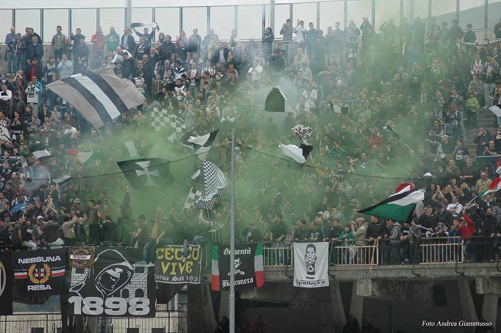 la-curva--gremita