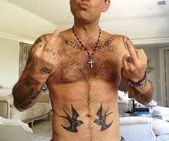 robbie williams fisico