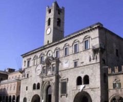 ascoli-palazzo-capitani