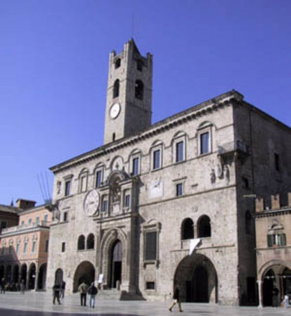 ascoli-palazzo-capitani