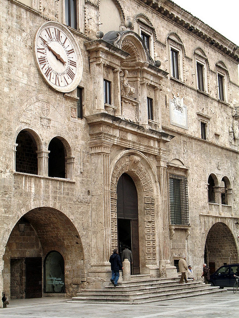 palazzo dei_capitani