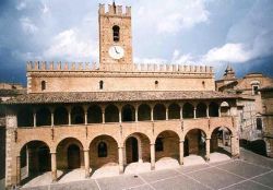 teatro serpente aureo offida