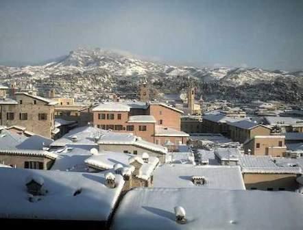 Ascoli sotto la neve lo scorso febbraio