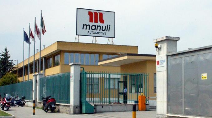 manuli cento cause dagli ex dipendenti