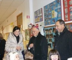 vescovo scuola