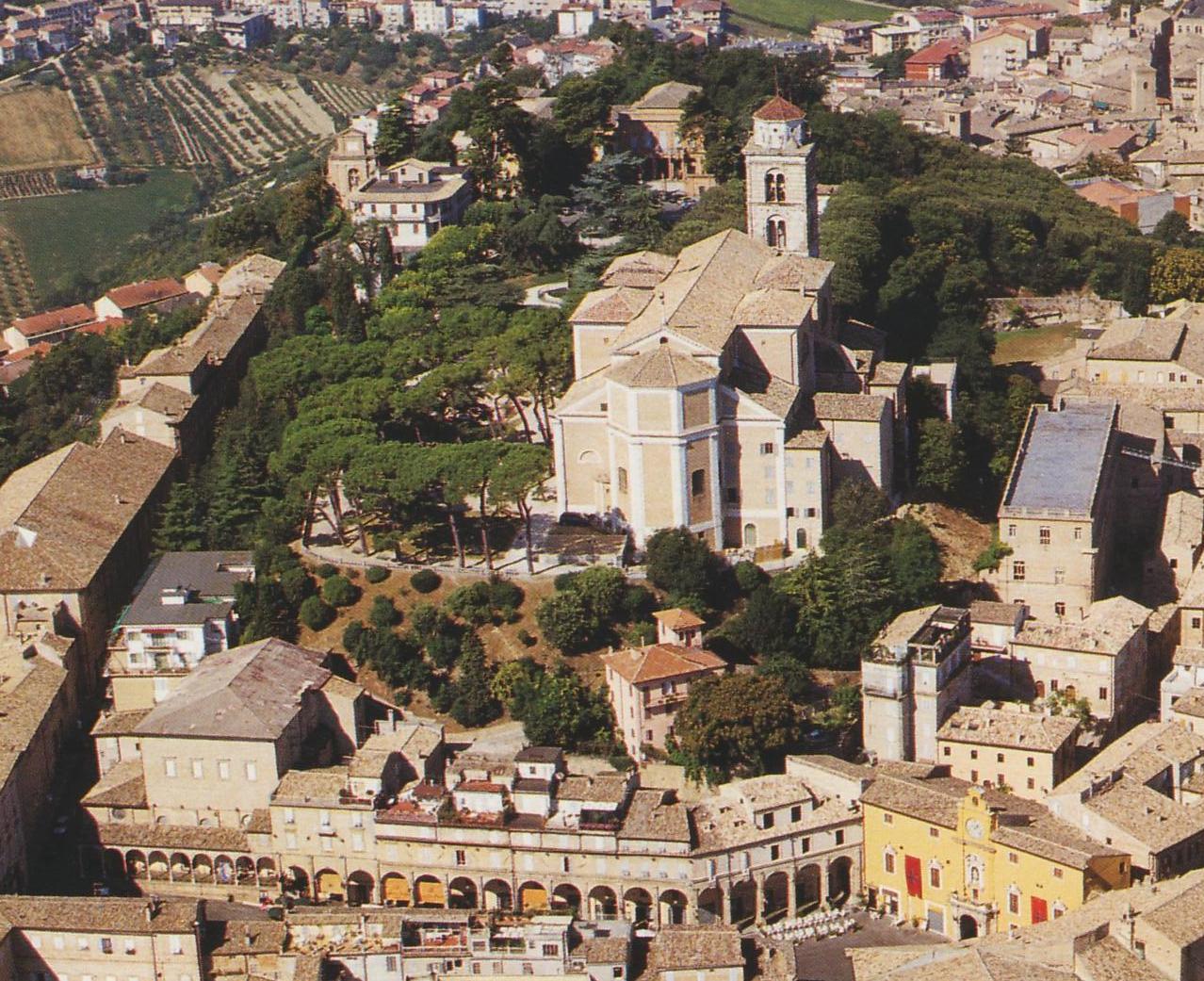 centro-abitato-fermo