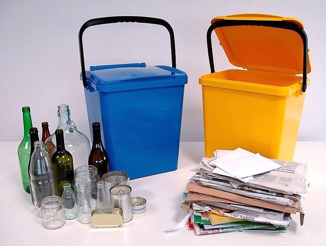 contenitori raccolta differenziata