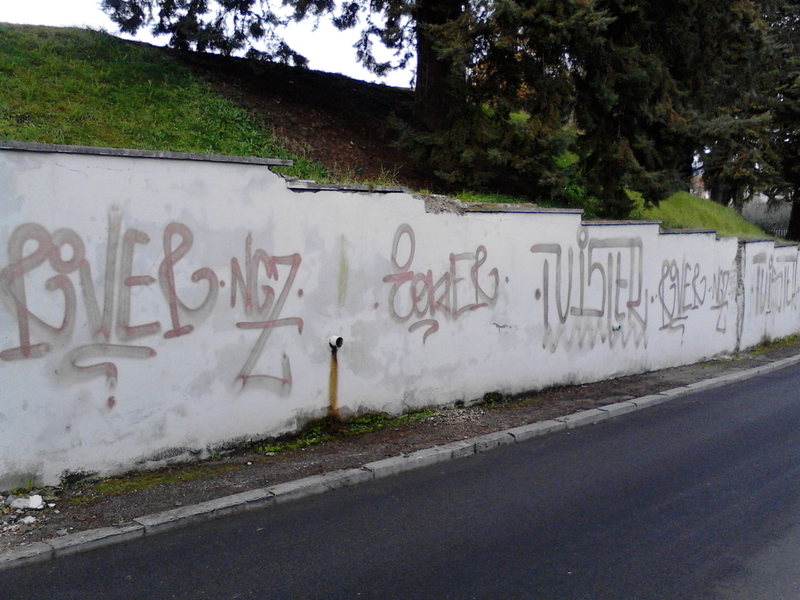 mura via spalvieri ascoli