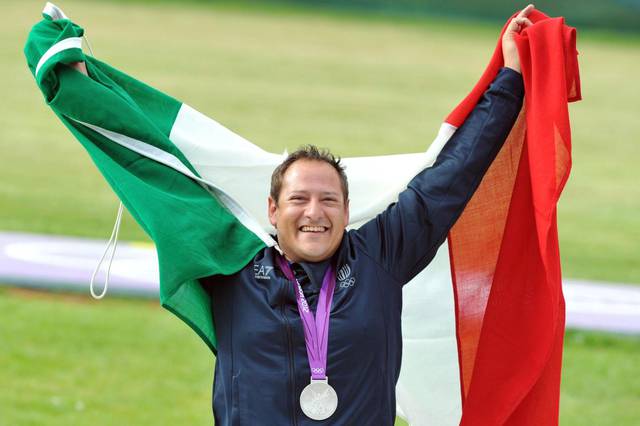 massimo-fabbrizi-vince-l-argento-al-tiro