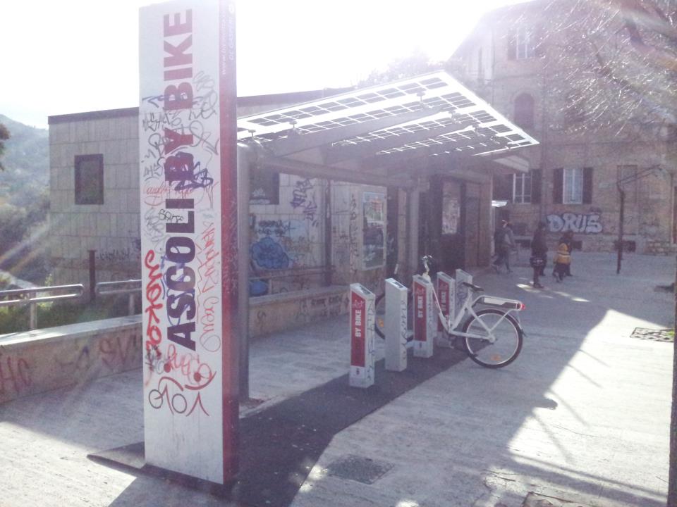Viale De Gasperi degrado