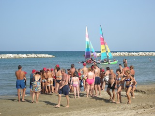 Alla festa dello sport di Cupra Marittima ci sono anche i catamarani