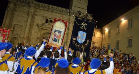 porta solesta sbandieratori