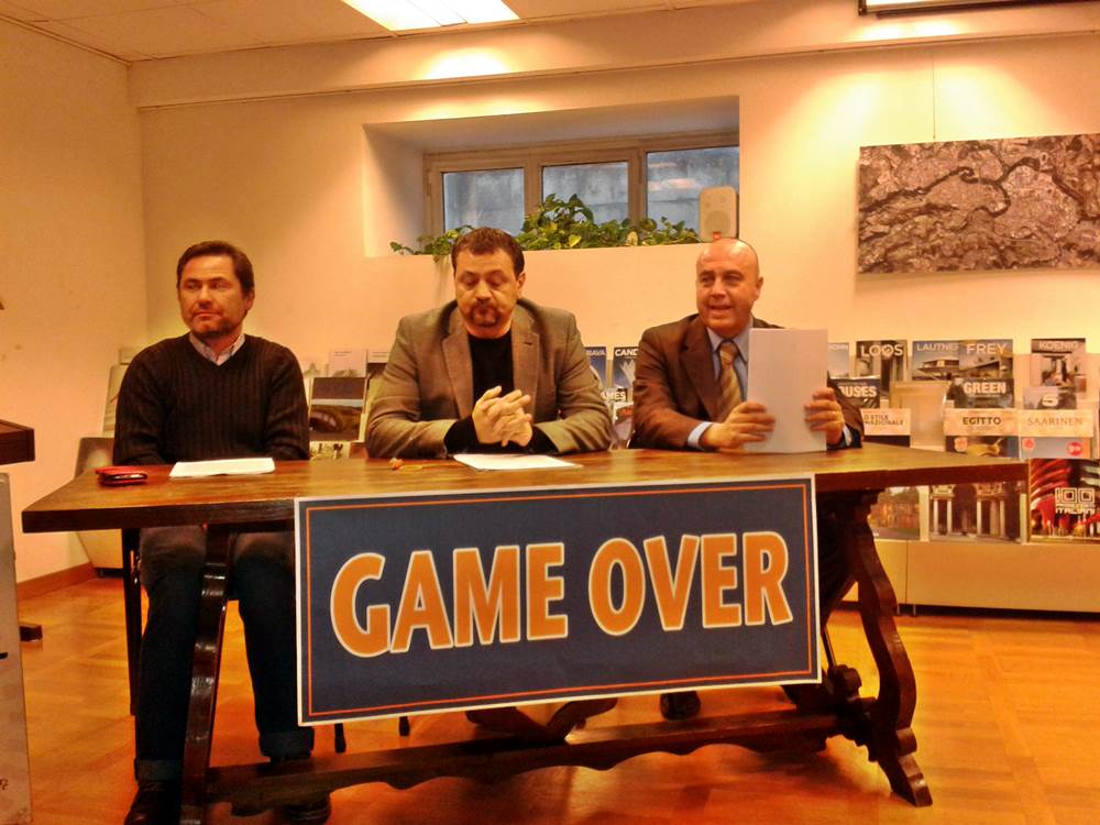 alveare-game-over-col-pd