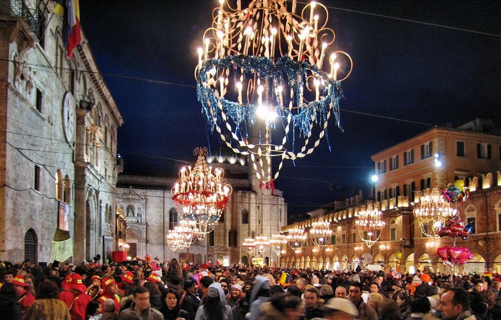 phoca thumb l piazza carnevale