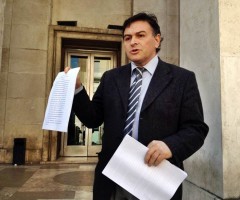 castelli claudio travanti esposto procura