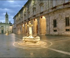 tipico market piazza arringo