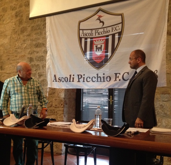 stemma ascoli picchio