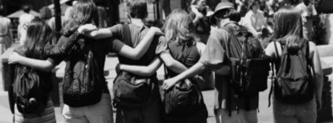 Adolescenti a scuola