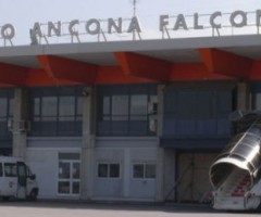 Allarme ebola all'aeroporto di Falconara-Ancona