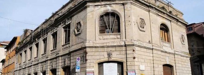 Easydom, che partecipa alla bottega del terzo settore situata nell'ex cinema olimpia, vince il premio CES