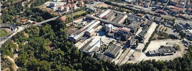 Il Comitato Area Carbon chiede l'immediata rimozione dell'amianto.