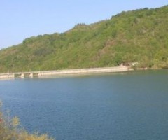 lago di gerosa, lungo cui si svolgerà l'escursione Il sentiero della longevità