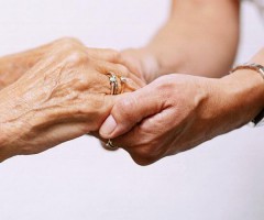guadagnare salute anziani sociale ascoli