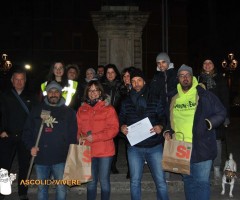 passeggiata anti-degrado ascoli piceno