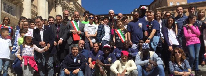 Sindaco e consiglio dei ragazzi incontrano il papa