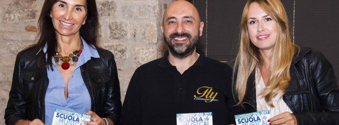 scuola musical fly communications