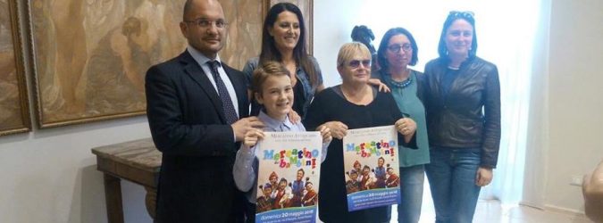 ascoli news - il mercato dei bambini