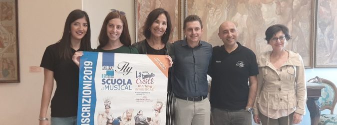 Ascoli Piceno, Scuola di Musical Fly Communications