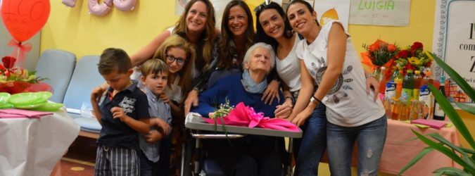 Ascoli Piceno, compleanno di nonna Giggia