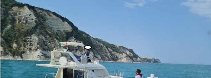 ancona salvati da guardia costiera