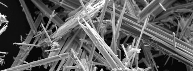 mostra Anthophyllite_asbestos_SEM