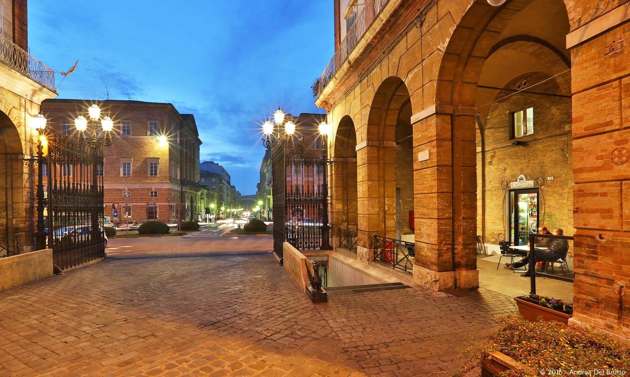 trekking macerata piazza garibaldi del brutto