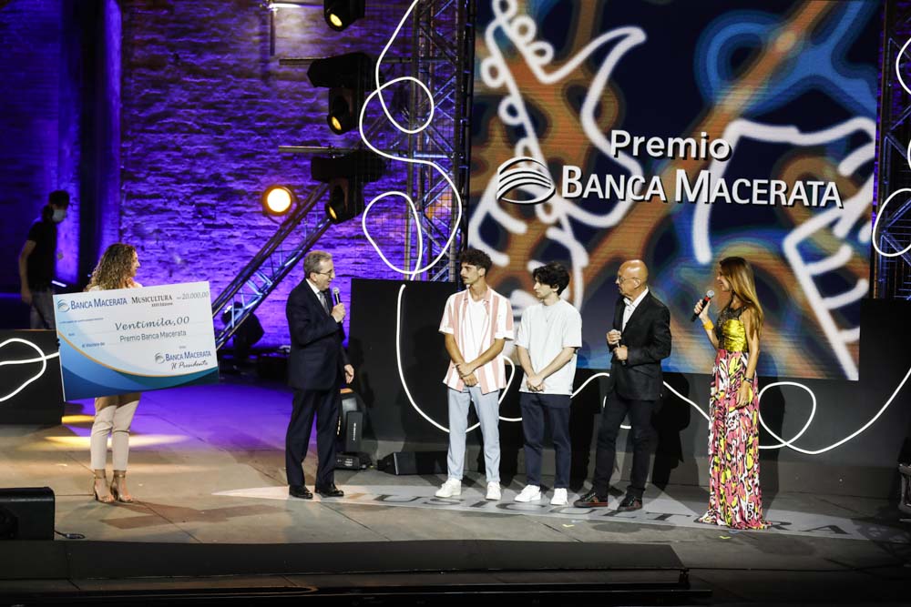 macerata THE JAB VINCE IL PREMIO BANCA MACERATA 2021 20 mila euro
