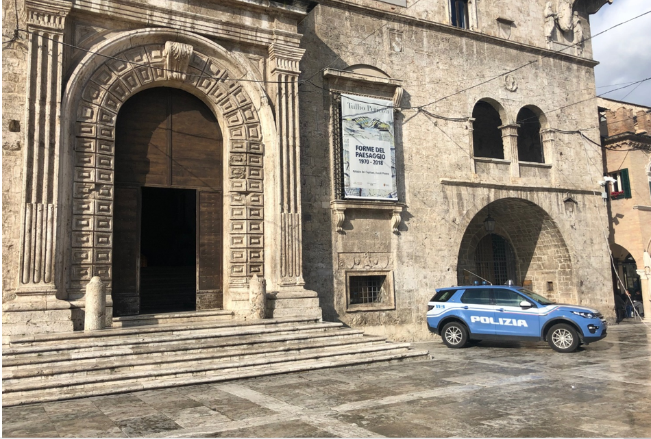 polizia di stato ascoli piceno 