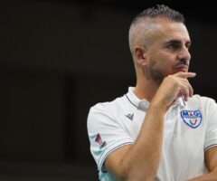 Yuasa, coach Ortenzi