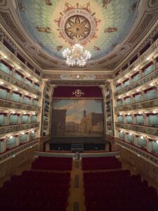 teatri UNESCO, FAI Marche, teatri Marche, Patrimonio UNESCO, Teatro Ventidio Basso, Teatro dell’Aquila, Teatro Pergolesi, Teatro Serpente Aureo, eventi Marche, cultura