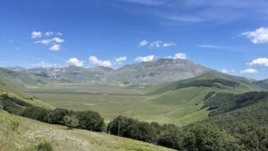 Forca Canapine, Forca Canapine 365, Arquata del Tronto, Norcia, Marche, Umbria, ricostruzione sisma 2016, turismo montano, BIM Tronto, Civitas Appenninica